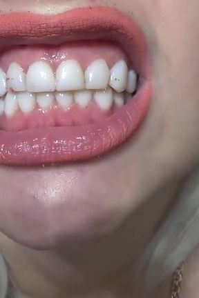 Feed Me Your Juices and Then Yourself (giantess, JOI)