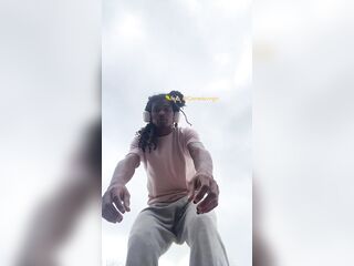 Giantess: last thing you see in advance of getting step on