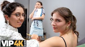 Dyke4K - Boss and assistant have a steamy office encounter