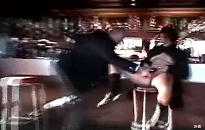 Shaz fingered in birmingham pub