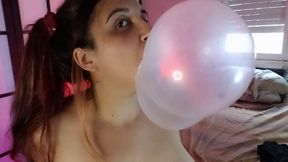 Stepsister blows pink bubblegum for you SD - Bunny Looner