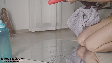 She loves deep training - unlimited ass of Stacy Bloom.