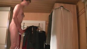 Vibrator and Electro Stimulation Stand Masturbation