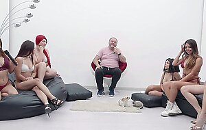 Putalocura - las chicas de torbe hablando de sexo.