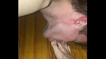 SeanyB gets on his Knees to suck some toes like the pathetic thing he is!