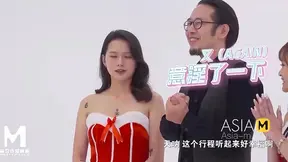 Loved One Gives Amazing Blowjob Before Hot Intimate Sex Act