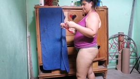 I See My Stepmom with That Big Ass That Makes My Dick Stand up