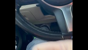 Masturbare &icirc_n mașină