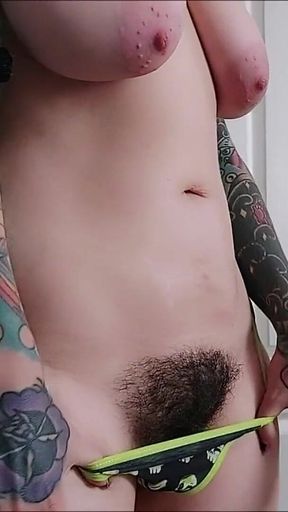 ElizabethHunnyxox Youtuber Trys On Lots Of Panties!
