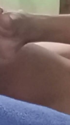 Khubsurat Facebook Friend Ko Room Par Bulakar Kiya Hard Sex, Facebook Friend Hard Fuck In Hotel Room   Clip 1