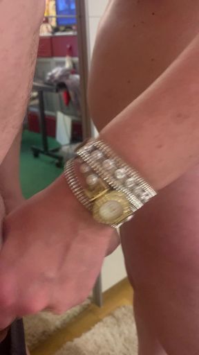 My Wife Made Handmade Job Getting Cum on Her Face