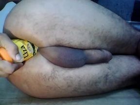 Arse bottle insertion...Enfiando cuzinho