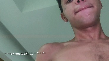 Brincadeiras com Novinho dotado ... part. 2