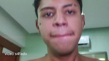 Brincadeiras com Novinho dotado ... part. 2