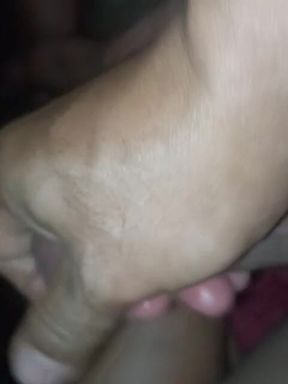 Shaking the Penis, a Lot of Sperm Comes Out Until Urinating