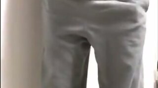 Incredible japanese cd cums VERY hard (cumpil)