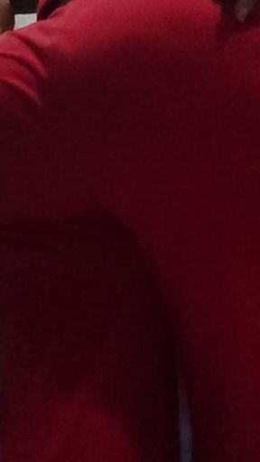 I PLACE A CAMERA IN THE BATHROOM AND I MANAGE TO SEE MY STEP-DAUGHTER WITHOUT CLOTHES   Clip 1