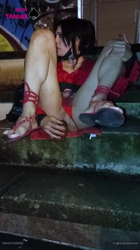 Latina TS Taniax gets sissygasm on the streets   Clip 1