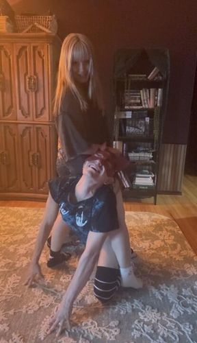 SissySlut Gets Wedgied