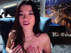 Horny Webcam Babe Solo Masturbation