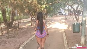 Passeando pela rua conheci um casal e fomos fazer uma brincadeira - Andre Garcia - Rayssa Garcia