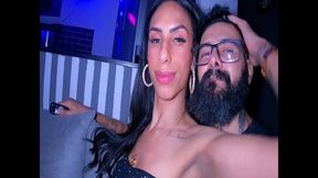 fodendo gostoso com barbudo no estilo ronck n roll