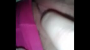 Mi novia toc&aacute_ndose mientras le hablo por whattsapp