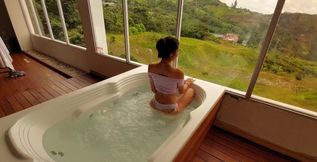 Sex in the Colombian Jacuzzi