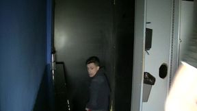 aaron suce son pote et lui donne son cul dans un cruisingaaron suce son pote en...