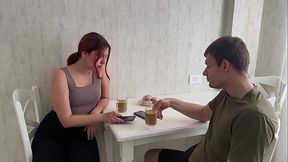 He hide something in his phone &ndash_ for this he have to suck my toes!