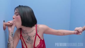 2 - Gloryhole - Scarlett Lapiedra