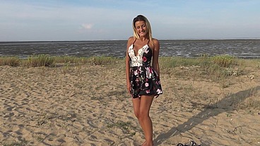 Epoustouflante de beauté, voici Lylou, 25ans !