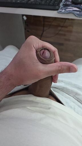 Hot Handjob - Onlyfans: Lkingsbr1