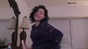 Stepmommy's pretty little secret