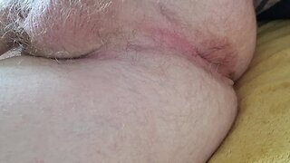 Inserting a dildo into my anus