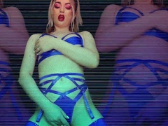 Amateur Horny Blonde Masturbates with Beer More webcamgirls