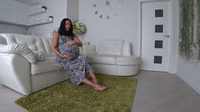 PREGNANT WOMAN FARTS and BURPING aa