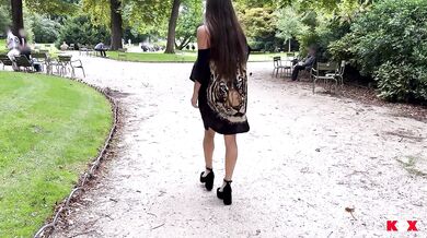 I Took My Pussy for a Walk... in Paris - KLX