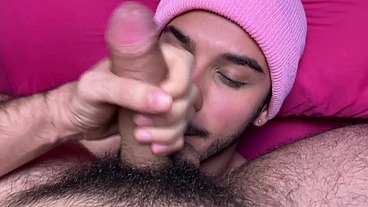 Vincent and Vitor cumming in mouth and swalloing it
