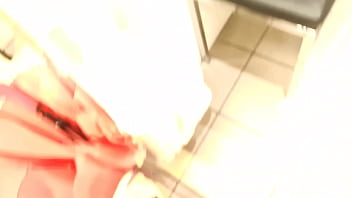 Nicoletta&rsquo_s Trip to the Oversize Section: The Struggle to Squeeze Her Massive New Silhouette into the Biggest Jeans in the Store