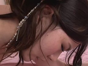 Delicate and Natural Japanese Femininity