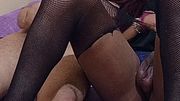 culeando a trava femenina en alojamiento que gime como puta