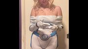 Invisible Woman/Sue Storm (Marvel Rivals) Starts Stripping