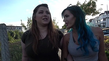 Hot horny lesbien sex with toys