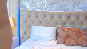 Lia Davs Private Show