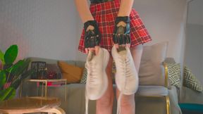 Footjob in white sneakers