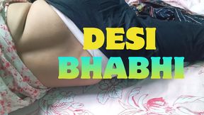 Bengali Bhabhi&#039;s Afternoon show her pussy amd ass