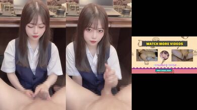 【English sub】Secretary gives handjob from under the desk