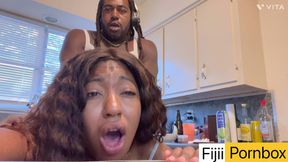 Lightskin jamaican slut welcomes huge BBC in ass for money