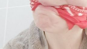 Towel Damsel
